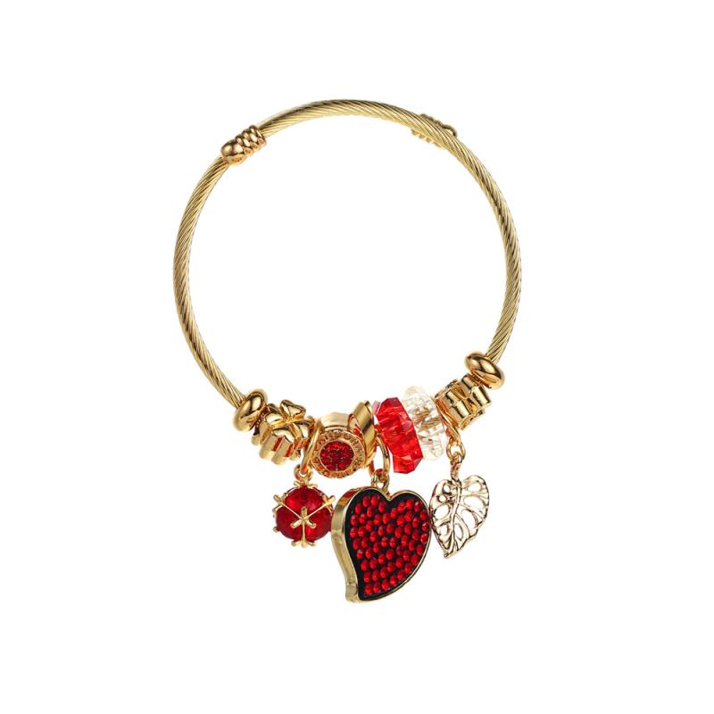 Trend Accessories |  Claris Holiday Heist Charm Bracelet Trend Accessories Holiday